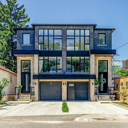 Modern City Living -Newly Built